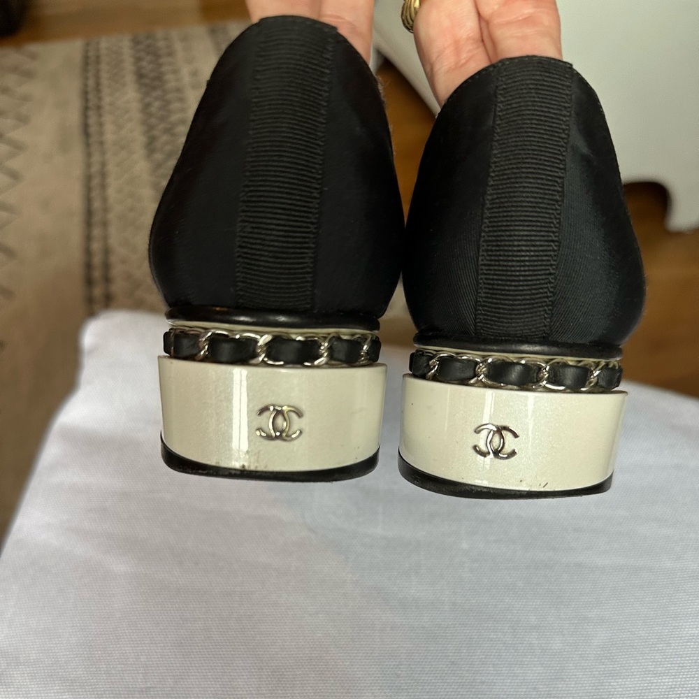 Chanel tweed block heel pumps - Picture 8 of 14